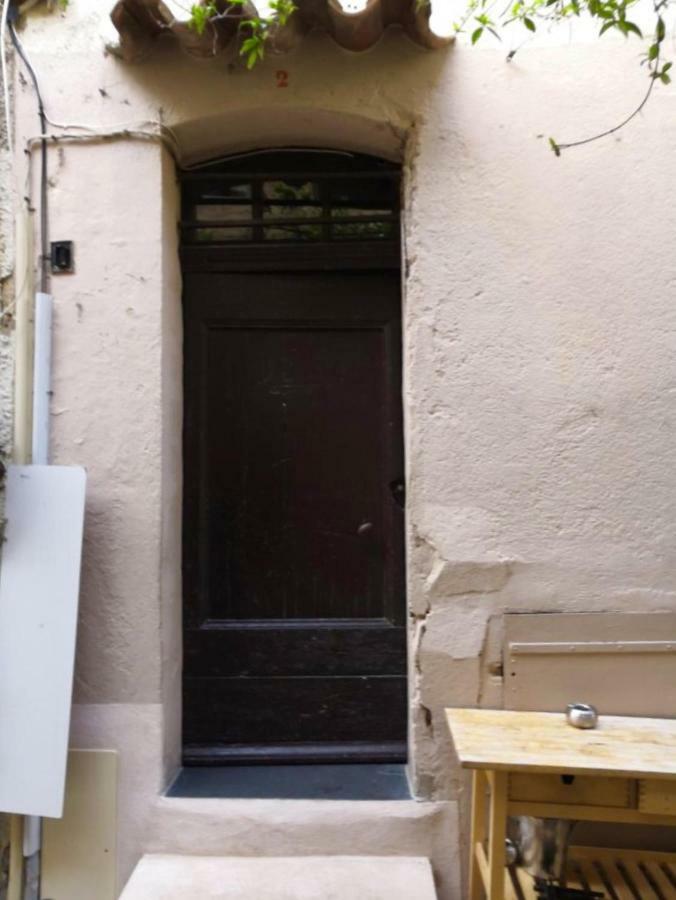 Beautifully Bright Apartment In Old Town Saint-Tropez Exterior photo